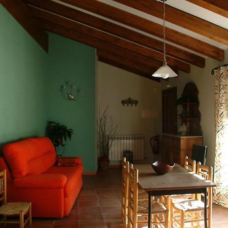 Apartamentos Casa Vidal Adahuesca Cameră foto